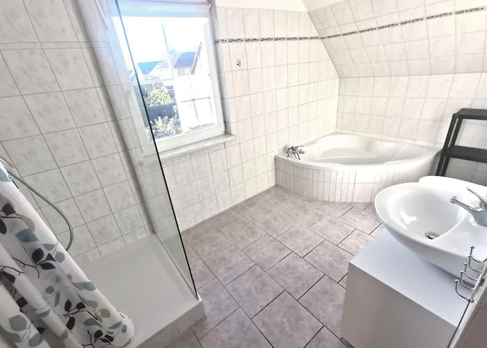 Monteur-haus Klettenberg Treptow, Altglienicke, Neukoelln